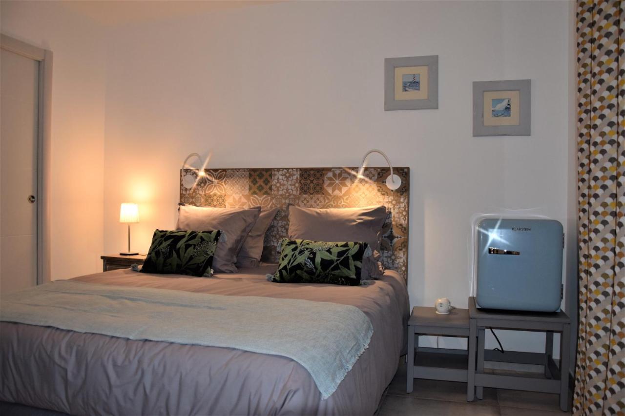 Ici Et La - Chambres D'Hotes Velleron Ngoại thất bức ảnh